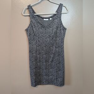 NY & Company black white knit sleeveless v-neck sheath dress Medium